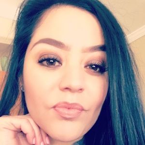 Meet your Posher, Mayra